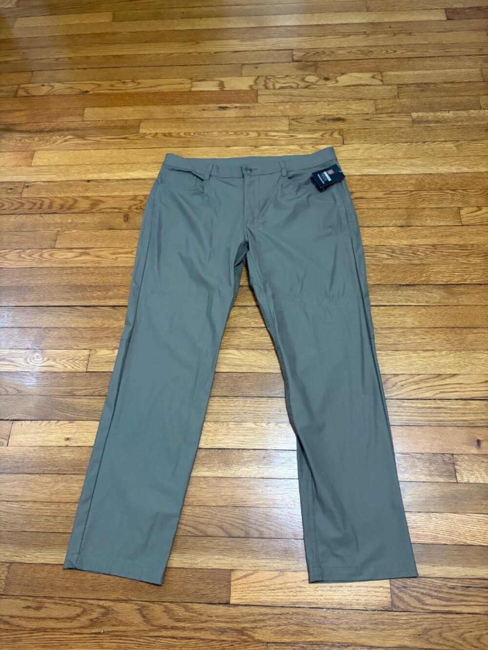Swiss Tech Mens Travel Pants Performance Chino 5 Pocket Size 38x32 Brown NWT
